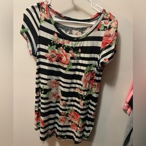 Floral tshirt